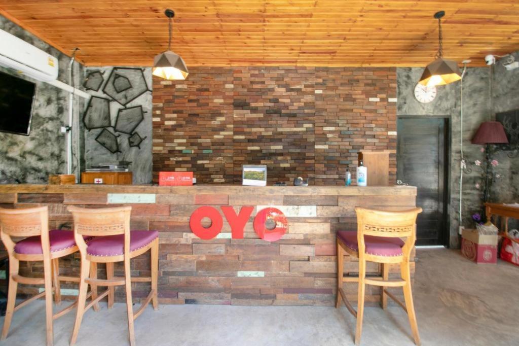 Oyo 75374 Baan Rak Mai Hotel Kanchanaburi Eksteriør billede