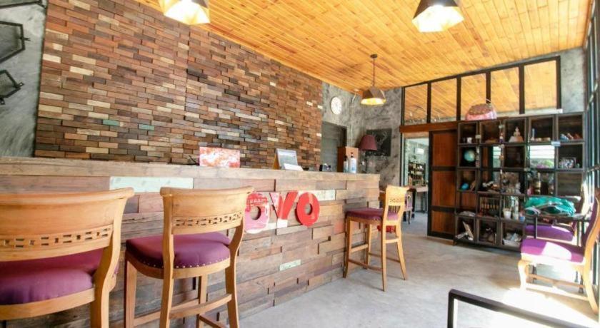Oyo 75374 Baan Rak Mai Hotel Kanchanaburi Eksteriør billede