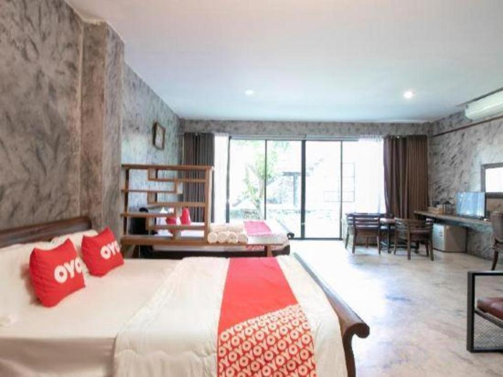 Oyo 75374 Baan Rak Mai Hotel Kanchanaburi Eksteriør billede