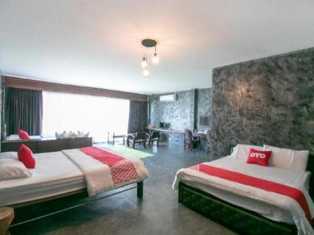 Oyo 75374 Baan Rak Mai Hotel Kanchanaburi Eksteriør billede