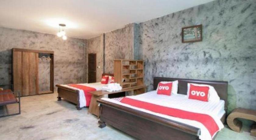 Oyo 75374 Baan Rak Mai Hotel Kanchanaburi Eksteriør billede